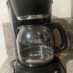  Mr Coiffed Black12-Cup