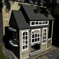 Kids Playhouse 