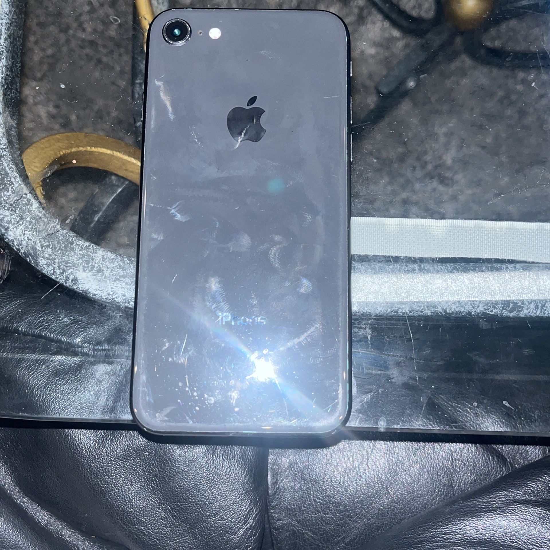 Apple,IPhone 8,Black