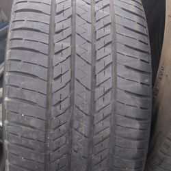 225/55R18 Bridgestone Tire (1)
