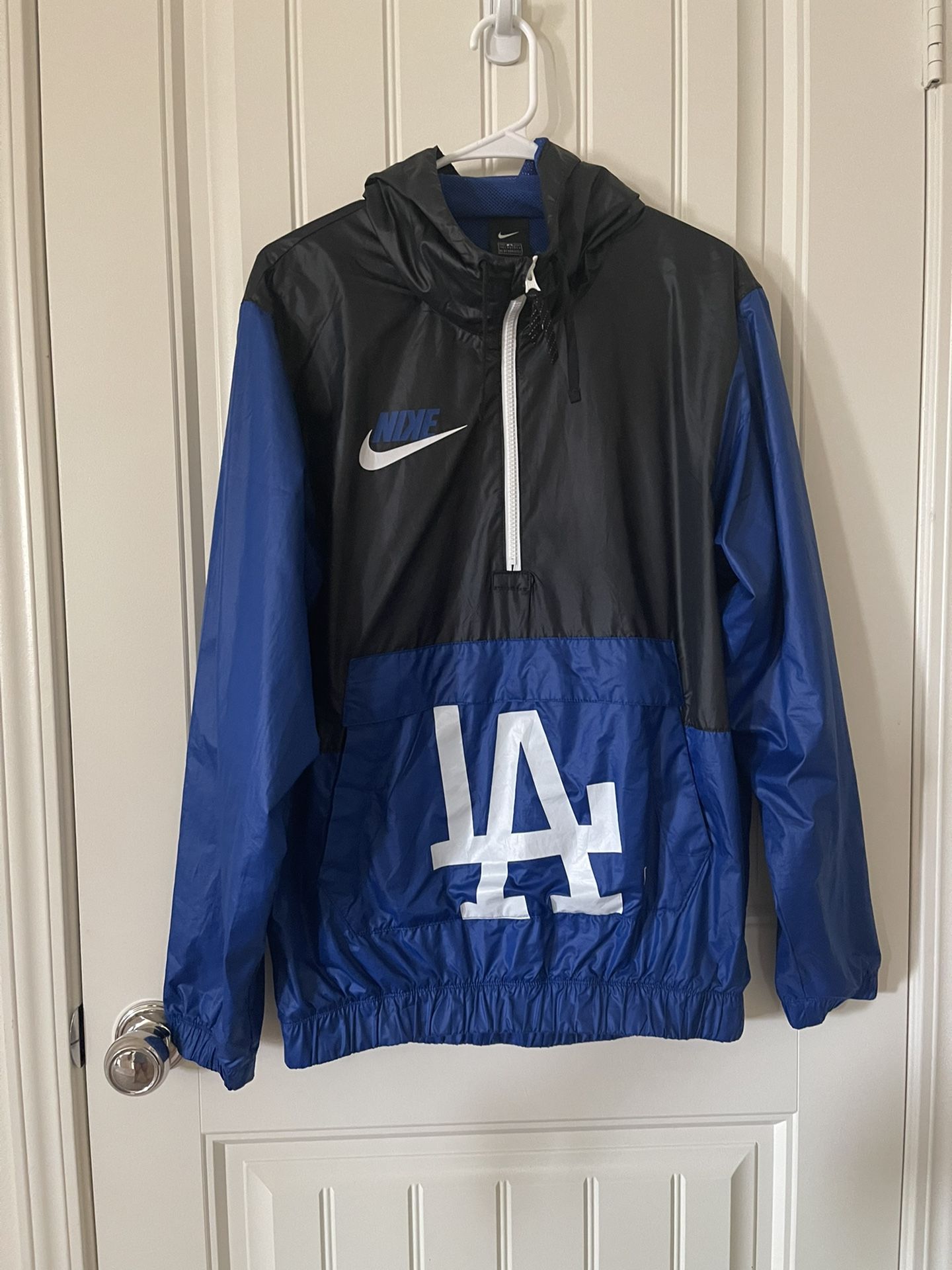 Dodger Jacket Size Small In Men