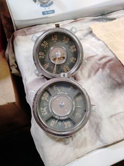 47-53 Chevy pickup dash speedometer/cluster
