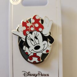 Disney - Mini Collectible Pin