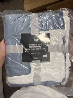 Reversible Sherpa Blanket 
