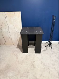 (REAL MARBLE) Dinning table set w chairs!