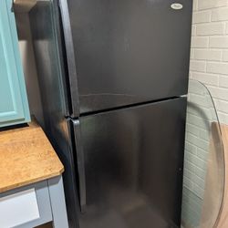 ¡Free! Used Whirlpool Fridge 