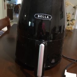 Brand Name ( Bella)air Fryer Electric . Diameter 7” Height 4”