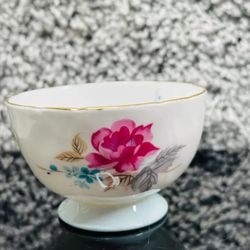 Aynsley England Bone China White Floral Footed Mini Bowl Gold Rim 3"X2"