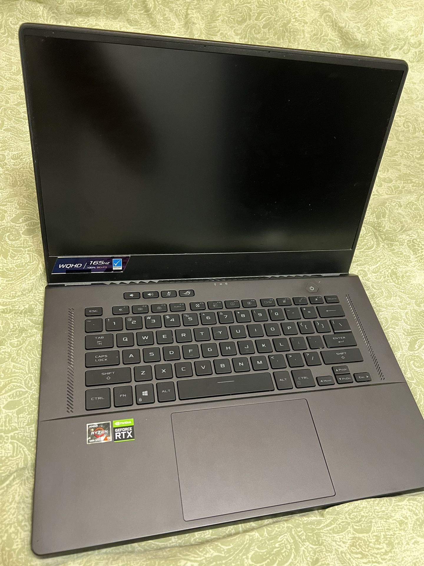 ASUS - ROG Zephyrus 15.6" QHD Gaming Laptop - AMD Ryzen 9 - 16GB Memory - NVIDIA GeForce RTX 3070 - 1TB SSD - Eclipse Gray