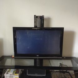 LG TV 32"