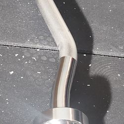 New Olympic Curl Bar, Clips Included