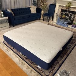 King Mattress (like New)