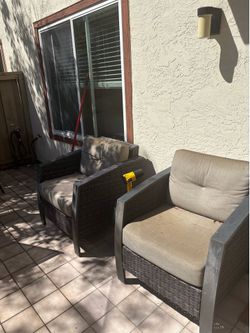 Free outdoor chairs