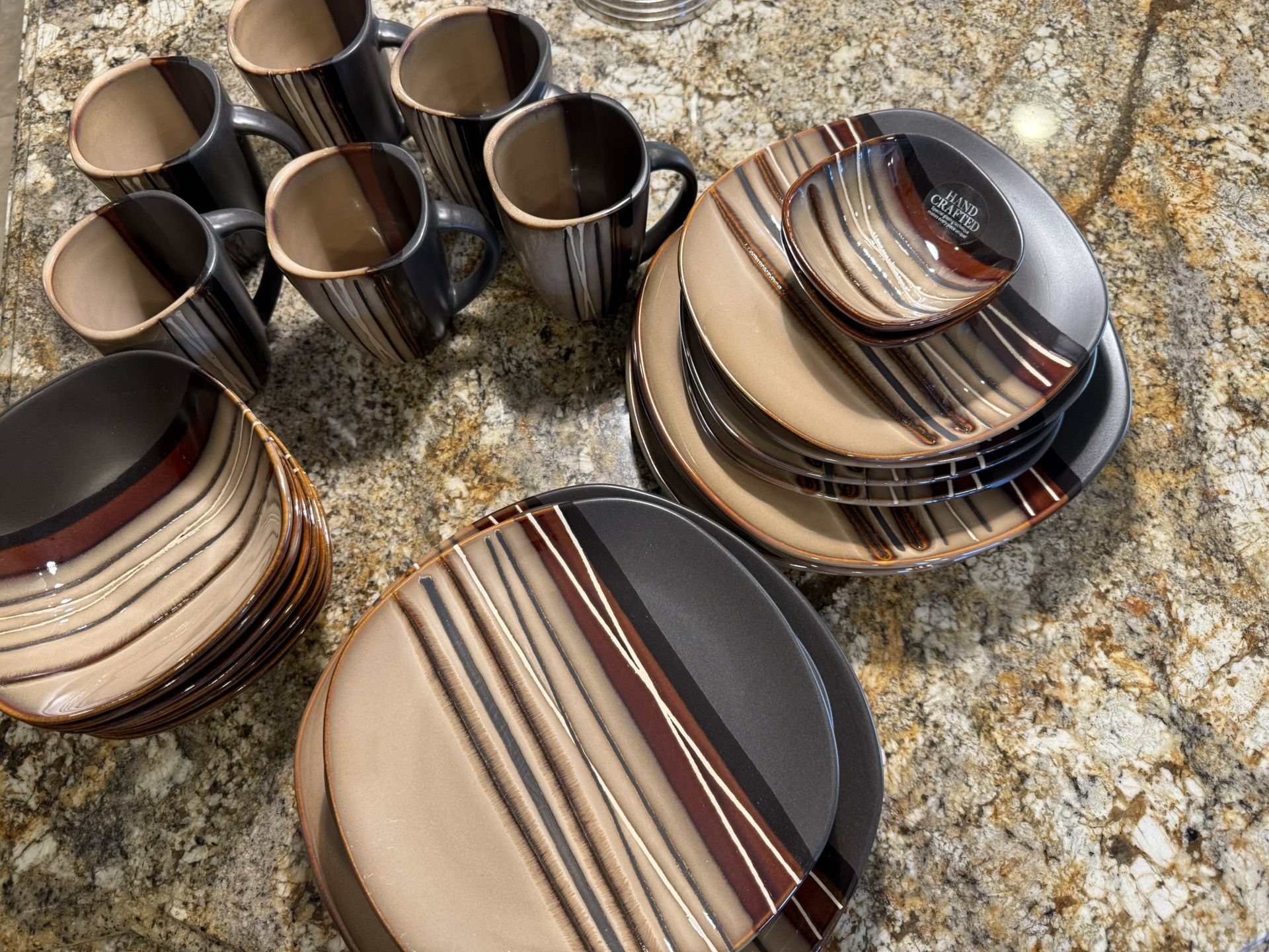Better Homes Hand Crafted Glassware Set