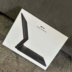 iPad Magic Keyboard