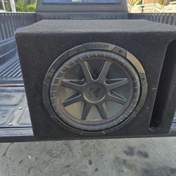Kicker Comp VR 12"