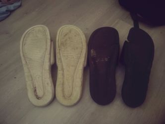 Nike slides