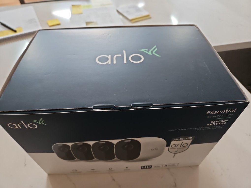 Arlo 4 Wirefree Spotlight Security Cameras & Yard Sign Bundle for Sale in Atlanta, GA OfferUp