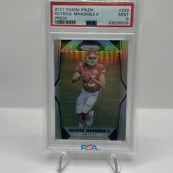 2017 Panini Prizm Patrick Mahomes RC PSA 9