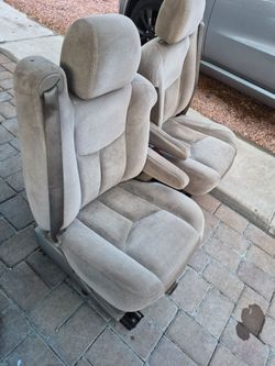 Silverado  front seats sierra tahoe yukon suburban