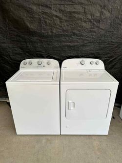 Whirlpool washer and dryer laundry set