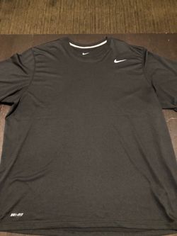 NIKE…..XXL