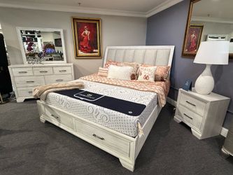 4 PC KING BEDROOM SET