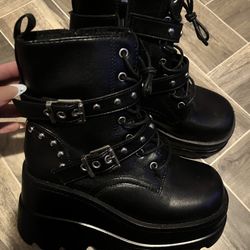 platform boots 