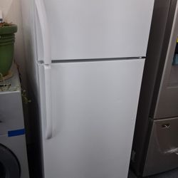 Rebuilt GE Refrigerator 
