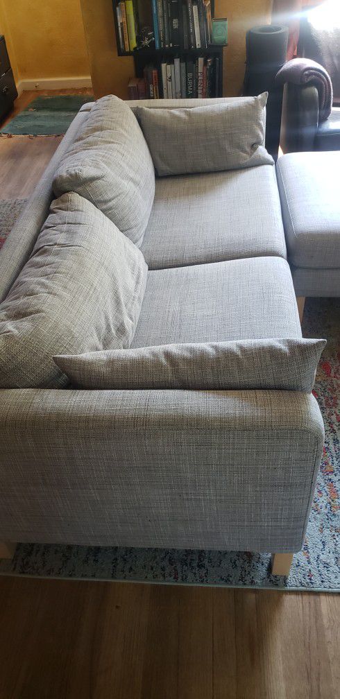 Modern Sofa w Ottoman