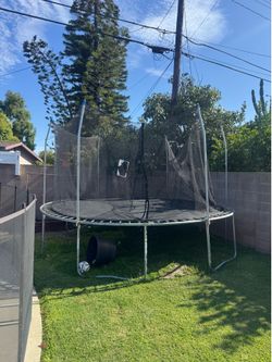 14 foot trampoline