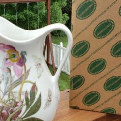 56 Oz Ewer/PitcherBotanic Gardenby PORTMEIRION