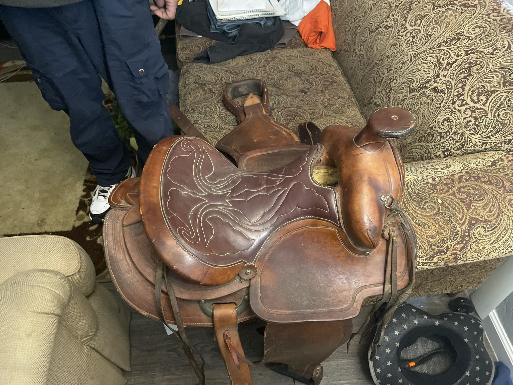 Riding Sadl