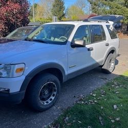 2006 Ford Explorer