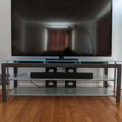 TV Stand (Glass and Metal)
59 x 18 x 20

Excellent condition.
Pickup only in Mayfield Heights. Thanks.