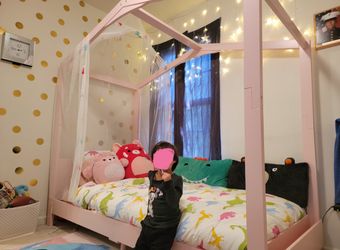 Pink Poppy House Twin Bed