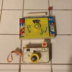 Vintage Fisher Price Camera And Tv-radio