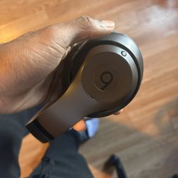 Beats - Studio Pro (Wireless)