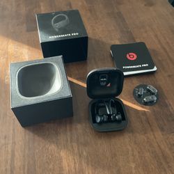 Powerbeats Pro Wireless Earphones