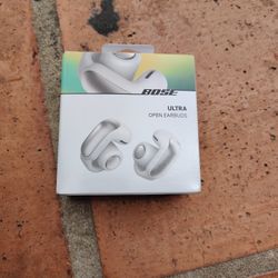 Bose Ultra Open Earbuds