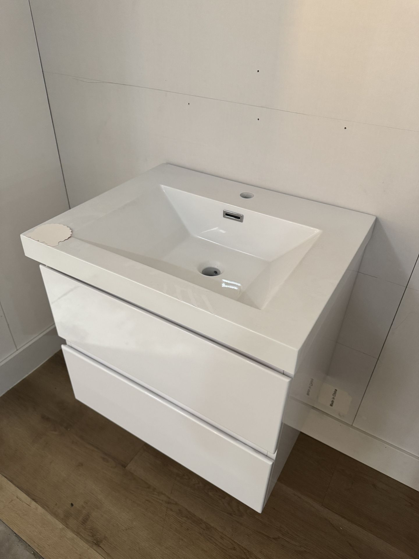 $270 🔥 bathroom Vanity in stock