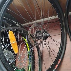 Used Bicycle Wheels