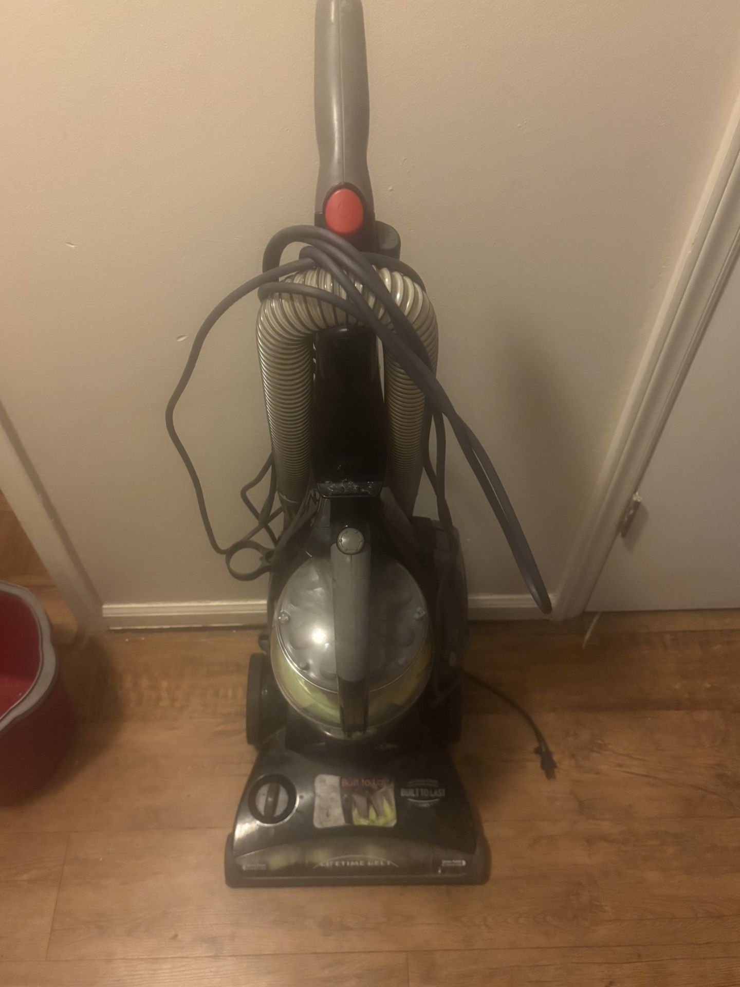 Bissell Heavy Duty Professional Vaccum