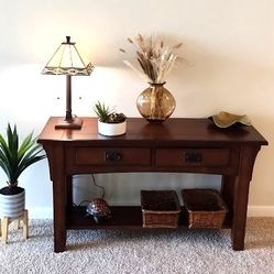 Bassett Console/Entryway - Real Wood