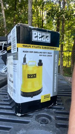 Submersible utility pump