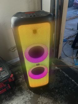 JBL party box 1000