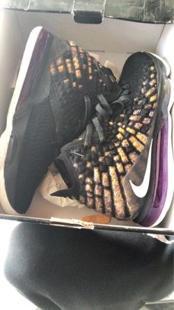 LeBron 17 Lakers