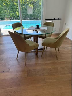Dining set