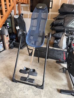 Inversion table