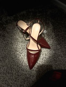 Elegant wine red pointed